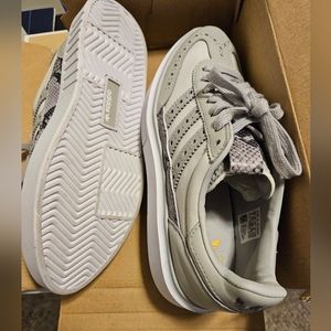 ADIDAS Sleek super 72 w Gray snakeskin- size 7